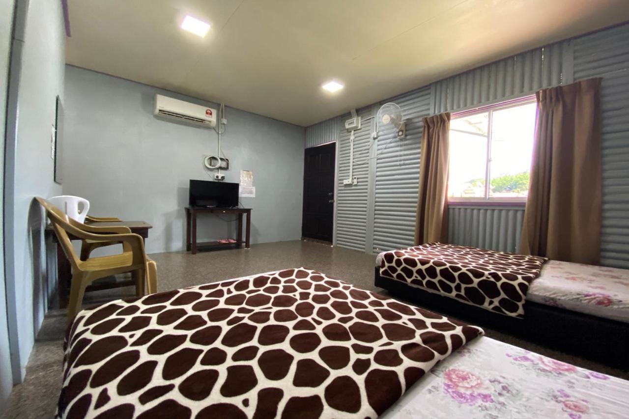 Oyo 90284 Kampung Stay Kilimu Ranau Exteriör bild